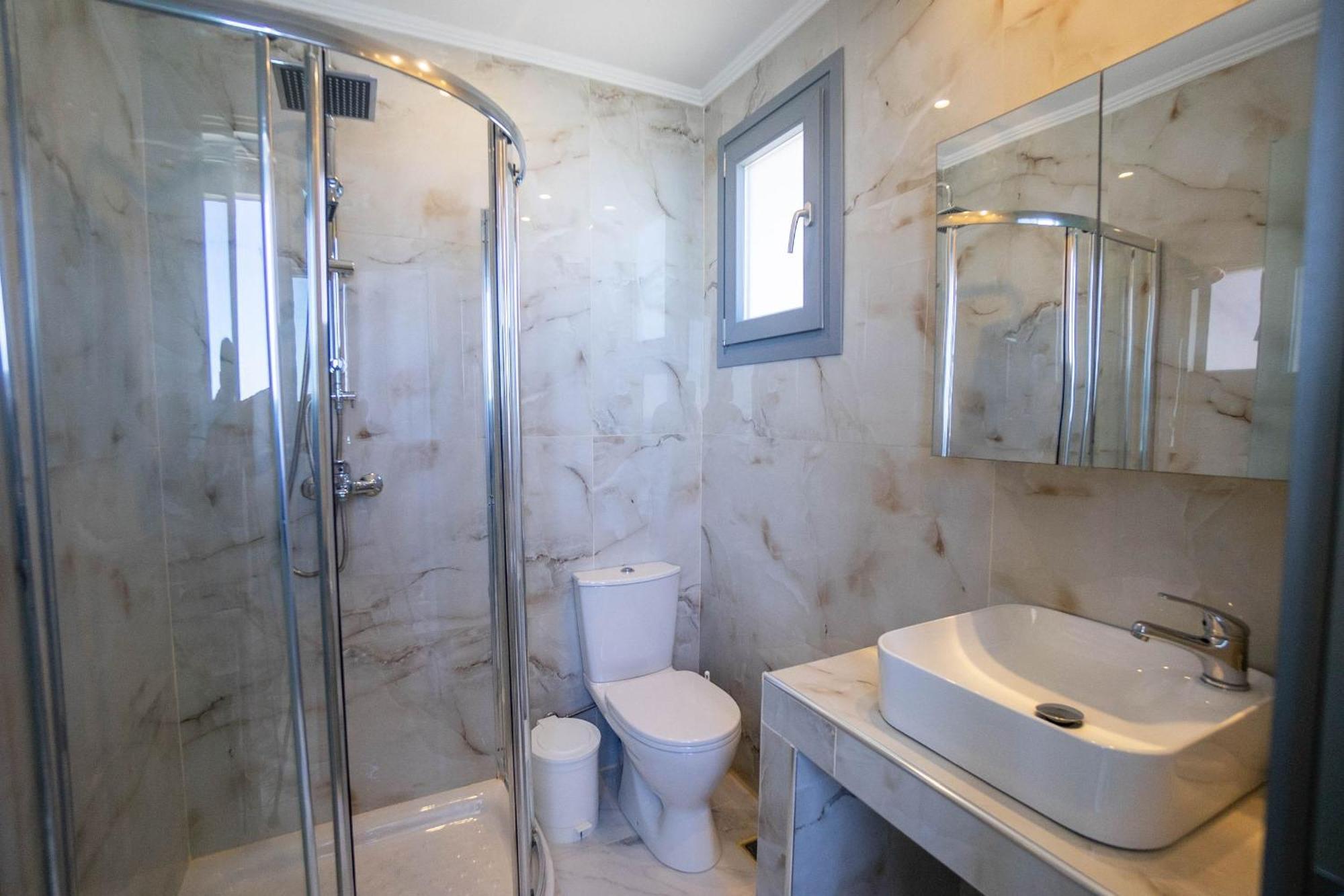 أليكيس Golden Dolphin Studios & Apartments الغرفة الصورة
